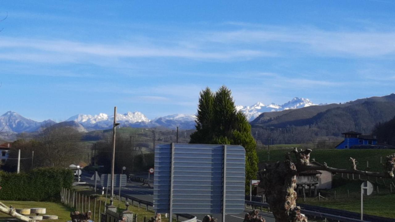 El Puentin Del Sella Con Wifi Y Parking Gratuito Apartment Cangas de Onis Bagian luar foto