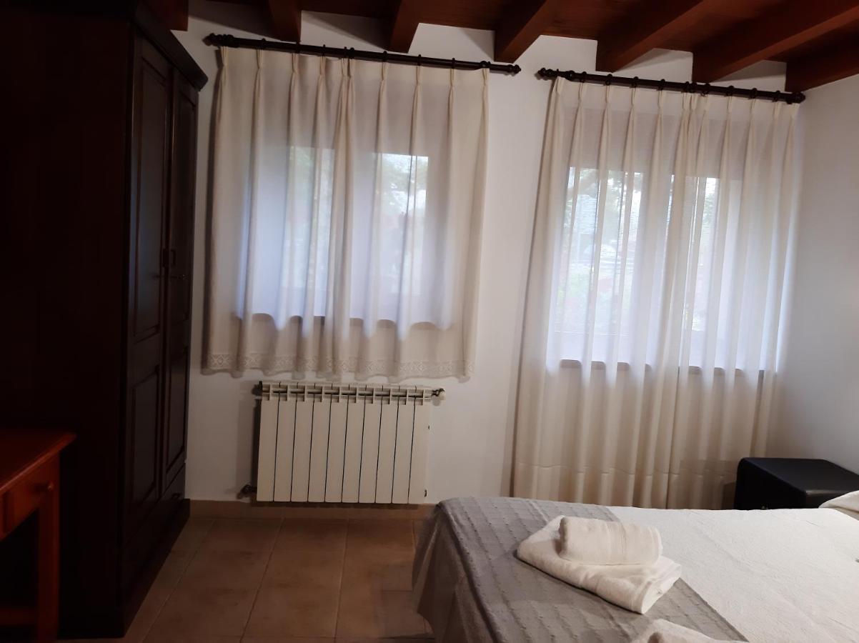 El Puentin Del Sella Con Wifi Y Parking Gratuito Apartment Cangas de Onis Bagian luar foto